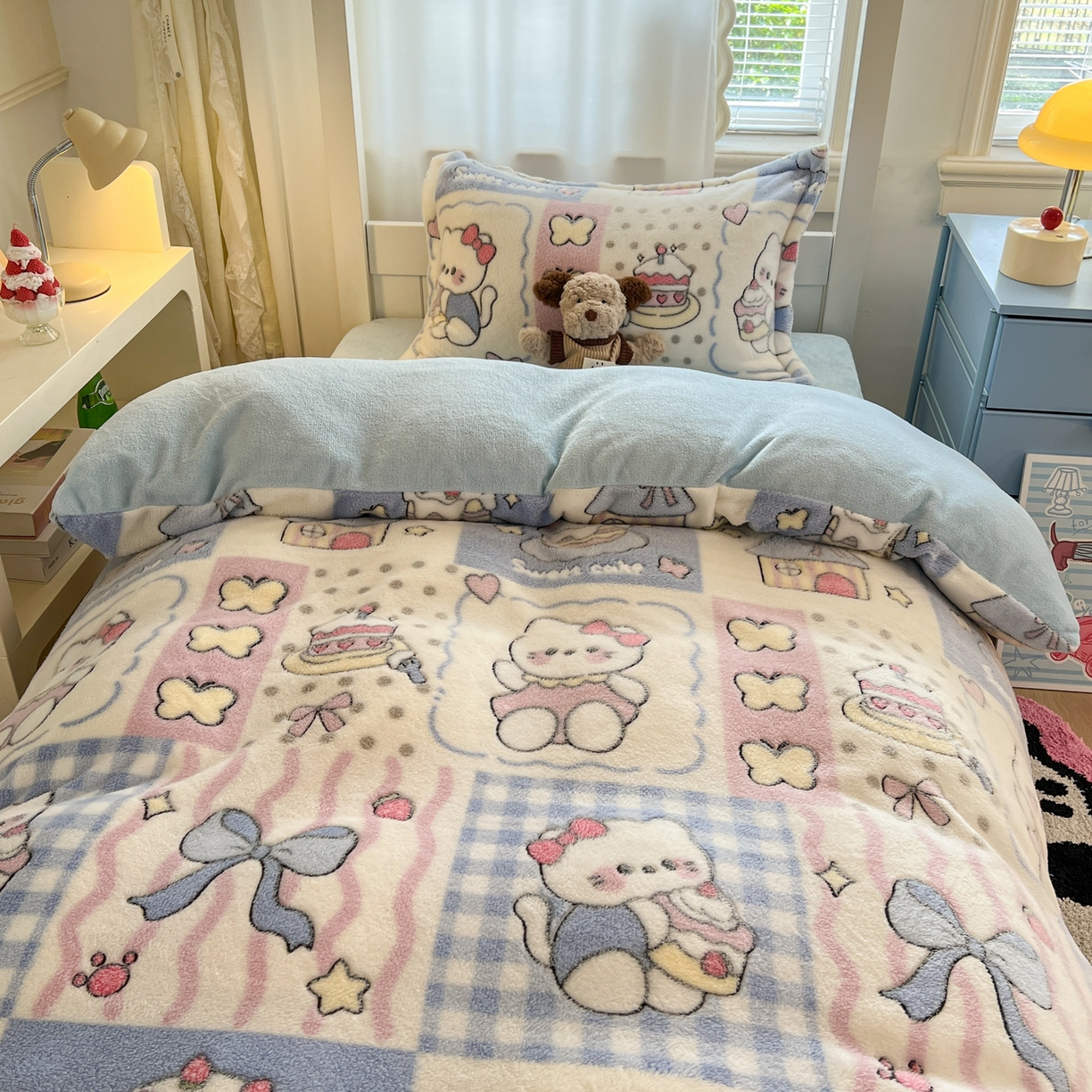 91家纺网 家纺一手货源 找家纺 川悦生活 2025新款雪花绒宿舍床笠款三件套 小喵甜心