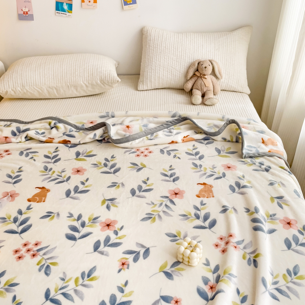 91家纺网 家纺一手货源 找家纺 启发毛毯 2025新款高克重双面牛奶绒盖毯 花花兔