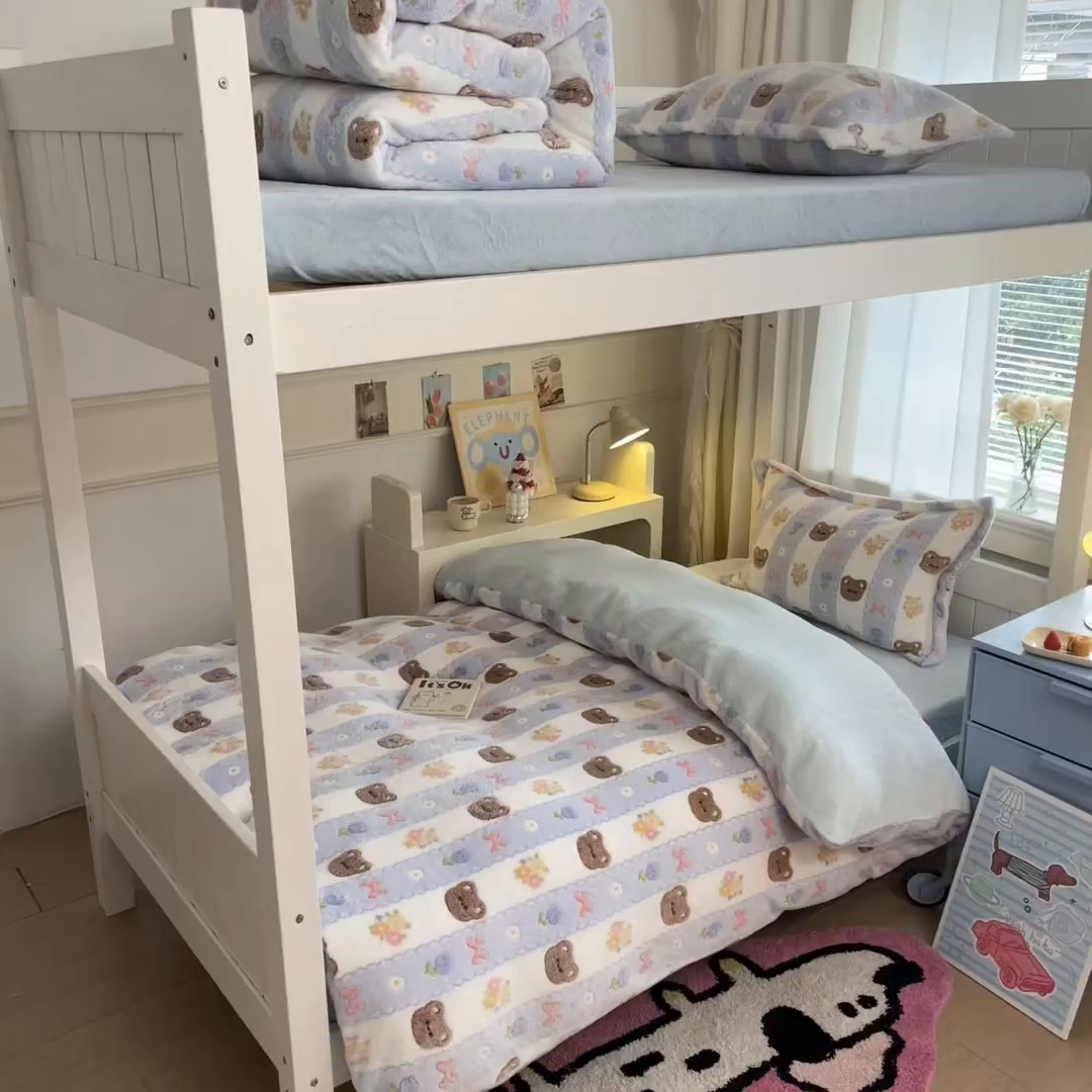 91家纺网 家纺一手货源 找家纺 川悦生活 2025新款雪花绒宿舍床笠款三件套 小熊花园