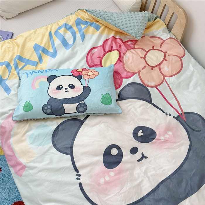 91家纺网 家纺一手货源 找家纺 萌宝家纺 2025新款幼儿园大版豆豆绒三件套婴儿绒六件套 气球熊猫