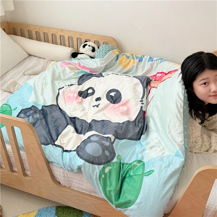 91家纺网 家纺一手货源 找家纺 萌宝家纺 2025新款幼儿园大版豆豆绒三件套婴儿绒六件套 气球熊猫