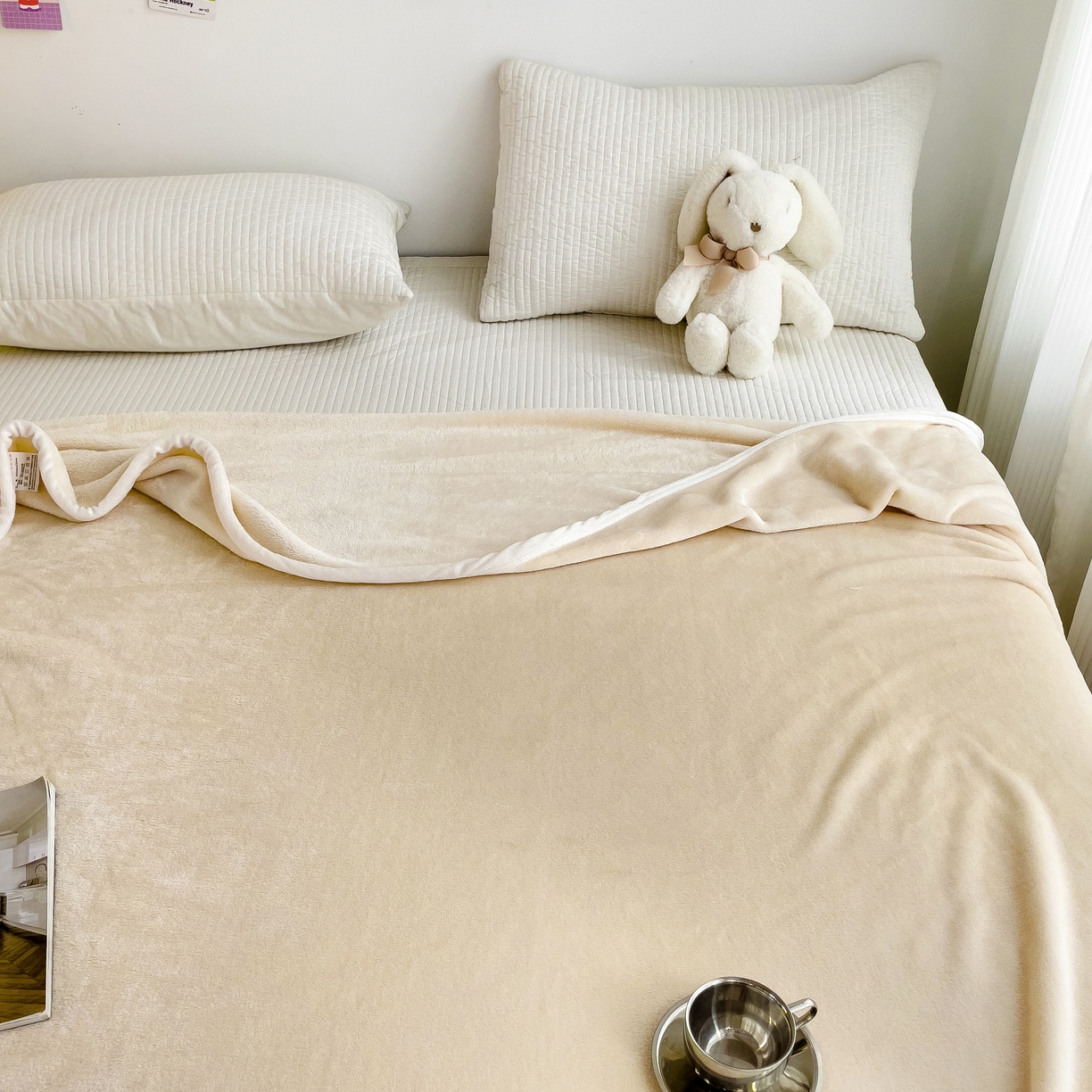 91家纺网 家纺一手货源 找家纺 启发毛毯 2025新款高克重双面牛奶绒盖毯 米白