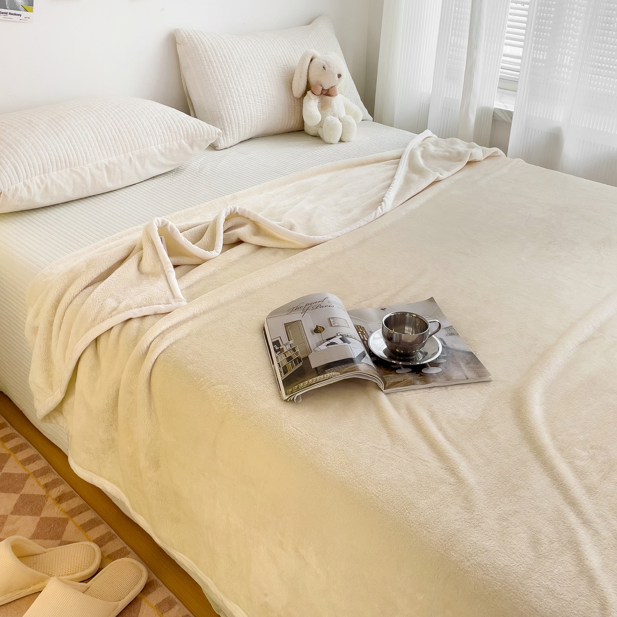 91家纺网 家纺一手货源 找家纺 启发毛毯 2025新款高克重双面牛奶绒盖毯 米白