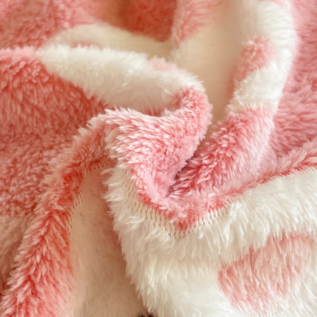 91家纺网 家纺一手货源 找家纺 川悦生活 2025新款雪花绒宿舍床笠款三件套 幸福甜兔