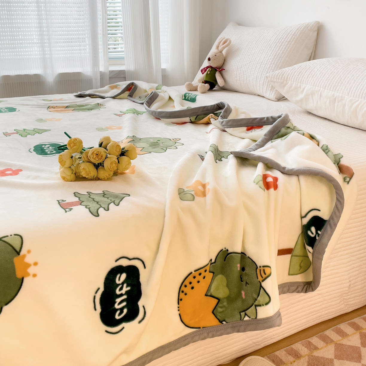 91家纺网 家纺一手货源 找家纺 启发毛毯 2025新款高克重双面牛奶绒盖毯 小恐龙