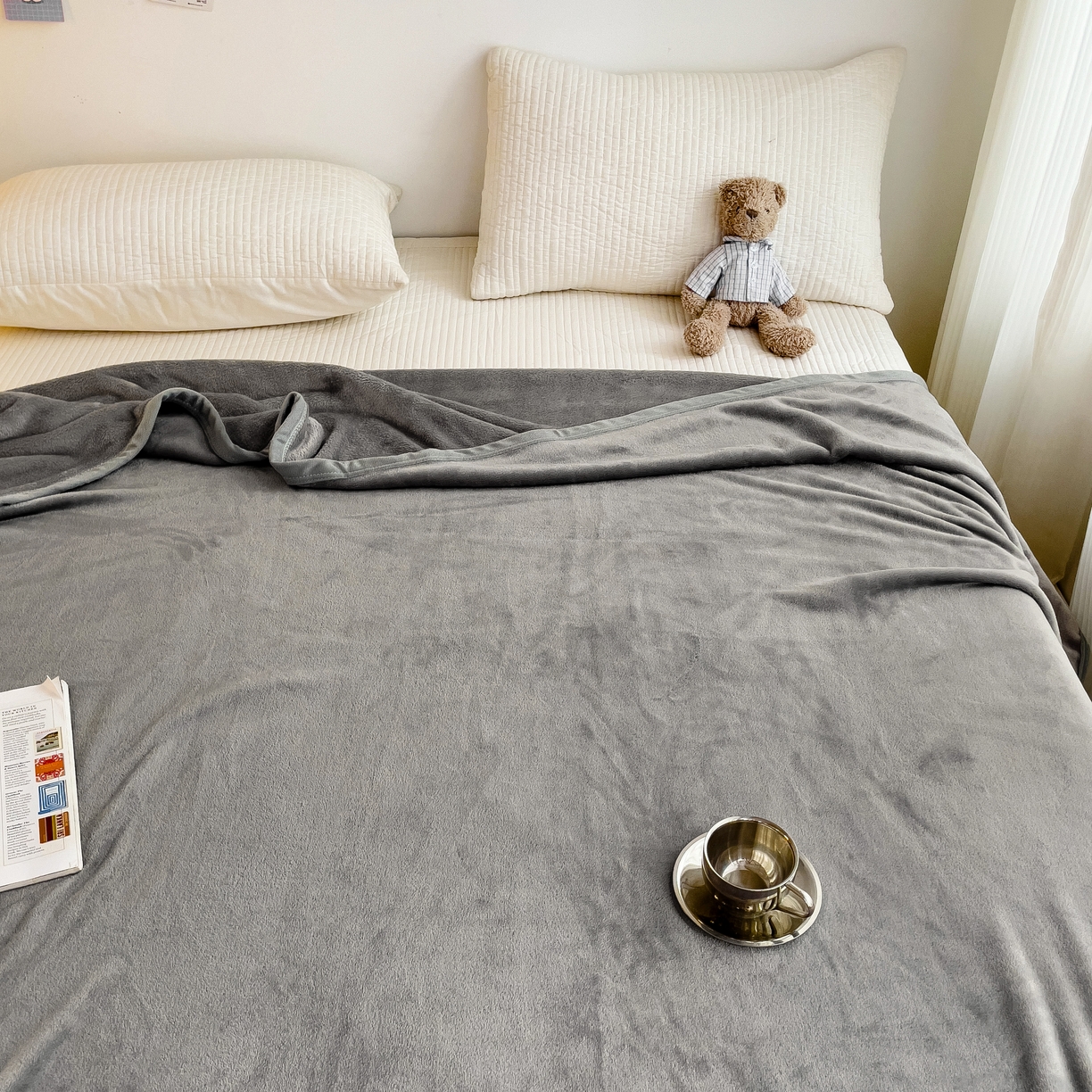 91家纺网 家纺一手货源 找家纺 启发毛毯 2025新款高克重双面牛奶绒盖毯 银灰