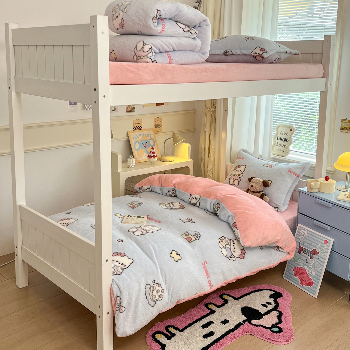 91家纺网 家纺一手货源 找家纺 川悦生活 2025新款雪花绒宿舍床笠款三件套 幸运小咪