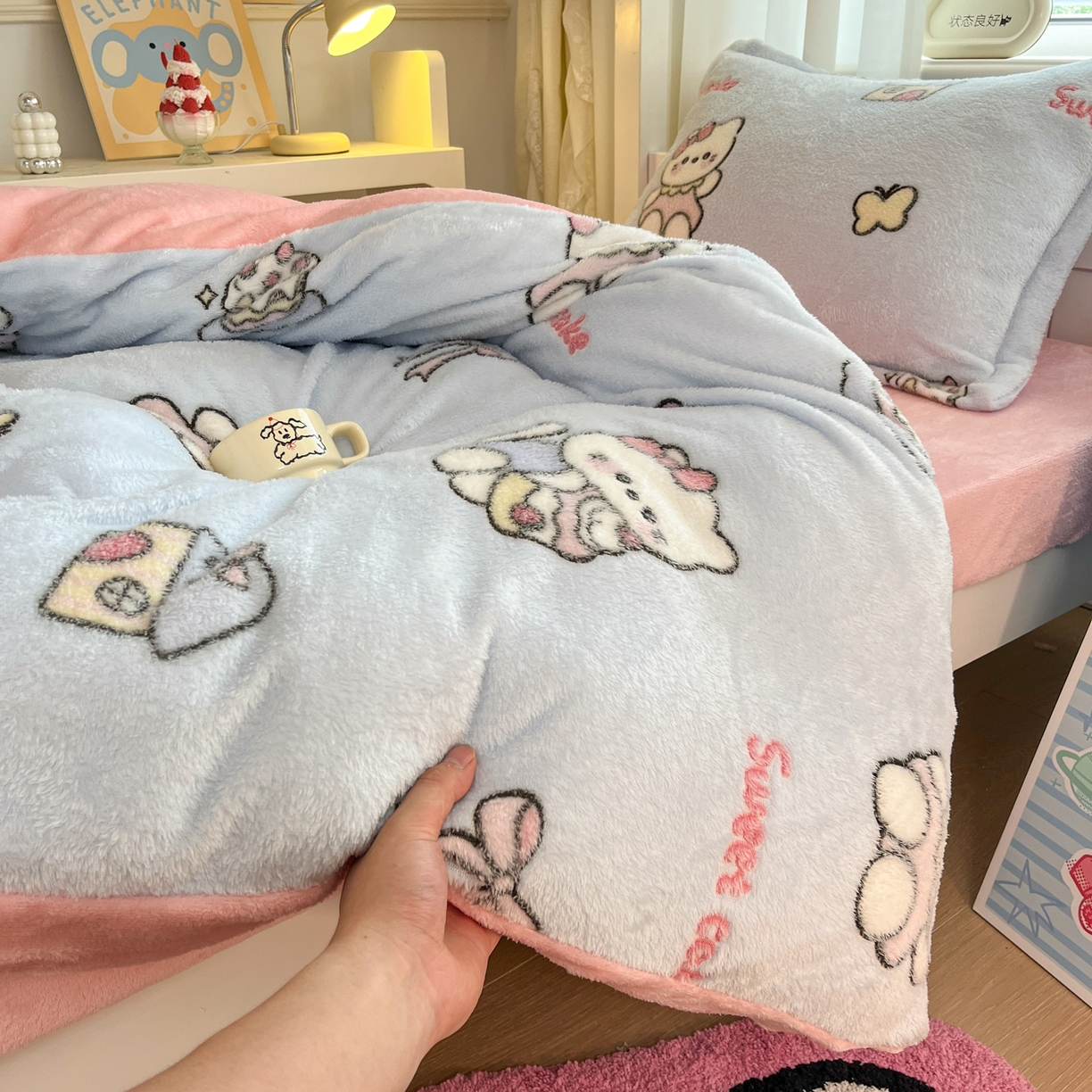 91家纺网 家纺一手货源 找家纺 川悦生活 2025新款雪花绒宿舍床笠款三件套 幸运小咪