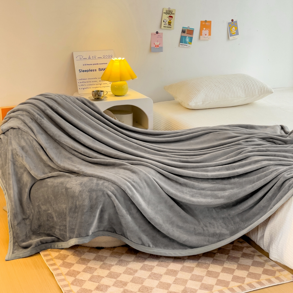 91家纺网 家纺一手货源 找家纺 启发毛毯 2025新款高克重双面牛奶绒盖毯 银灰