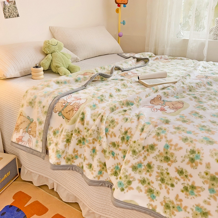 91家纺网 家纺一手货源 找家纺 启发毛毯 2025新款高克重双面牛奶绒盖毯 花丛