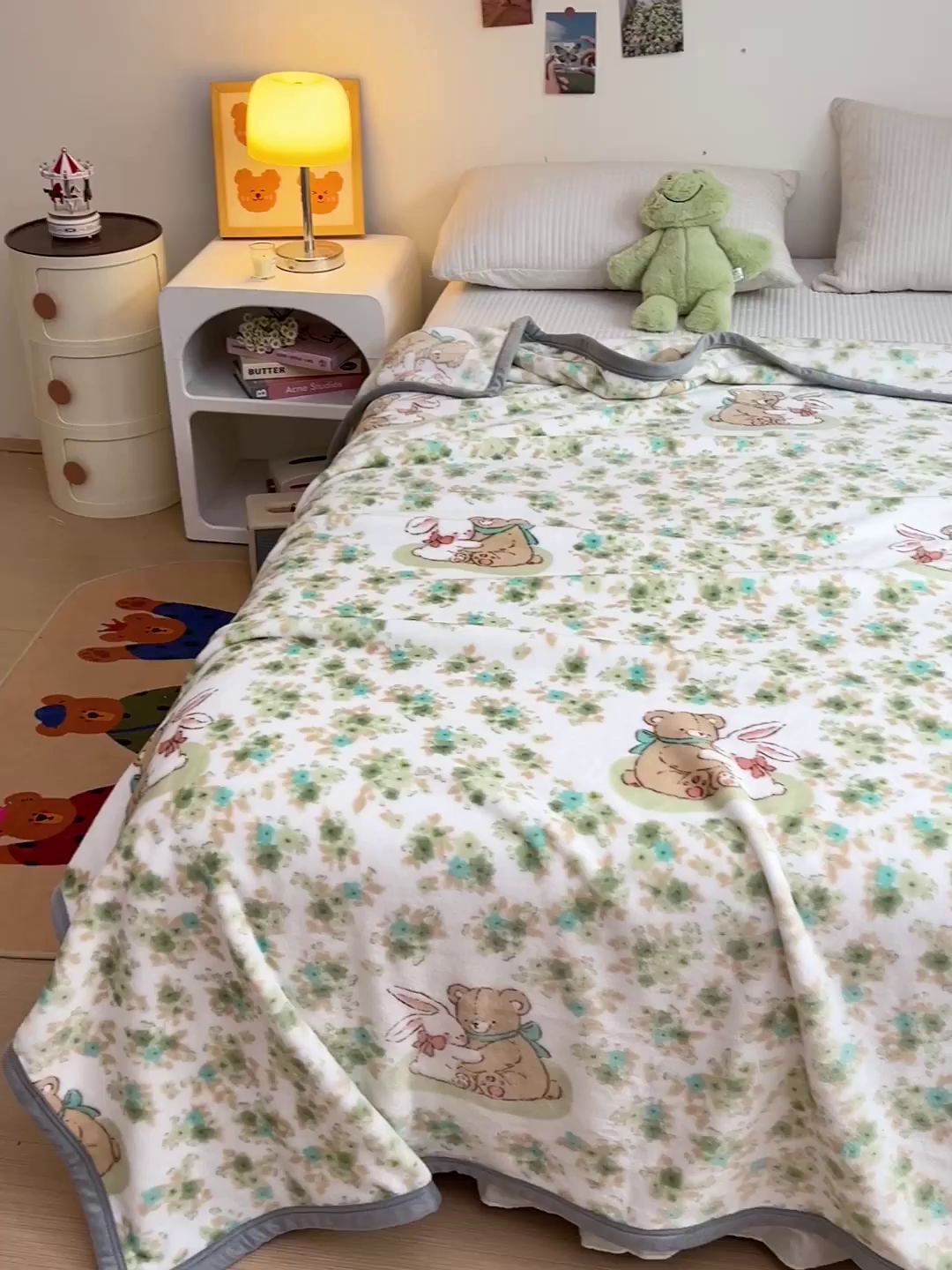 91家纺网 家纺一手货源 找家纺 启发毛毯 2025新款高克重双面牛奶绒盖毯 花丛