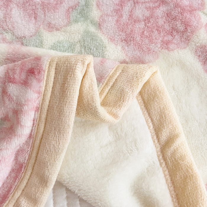 91家纺网 家纺一手货源 找家纺 启发毛毯 2025新款高克重双面牛奶绒盖毯 浪漫花语