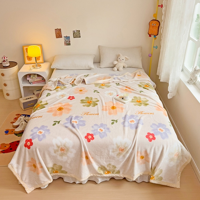 91家纺网 家纺一手货源 找家纺 启发毛毯 2025新款高克重双面牛奶绒盖毯 暖阳