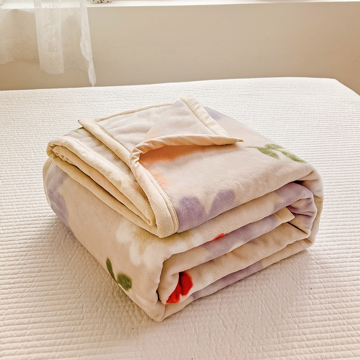 91家纺网 家纺一手货源 找家纺 启发毛毯 2025新款高克重双面牛奶绒盖毯 暖阳