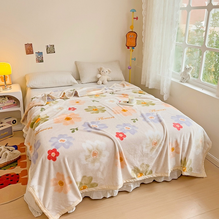 91家纺网 家纺一手货源 找家纺 启发毛毯 2025新款高克重双面牛奶绒盖毯 暖阳