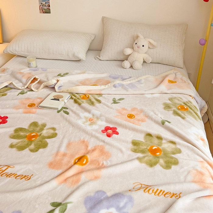 91家纺网 家纺一手货源 找家纺 启发毛毯 2025新款高克重双面牛奶绒盖毯 暖阳