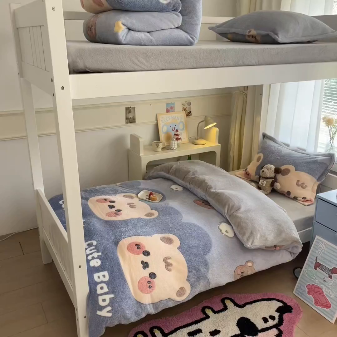 91家纺网 家纺一手货源 找家纺 川悦生活 2025新款雪花绒宿舍床笠款三件套 熊小巴