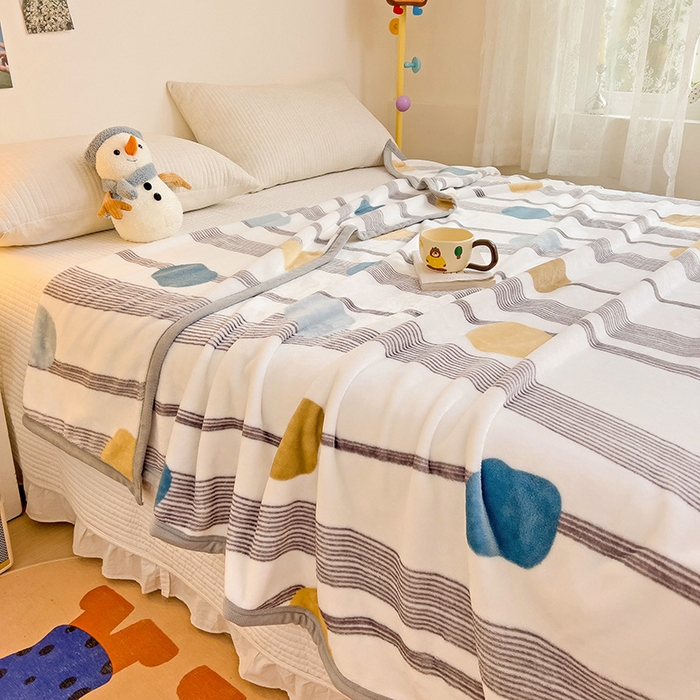 91家纺网 家纺一手货源 找家纺 启发毛毯 2025新款高克重双面牛奶绒盖毯 条块