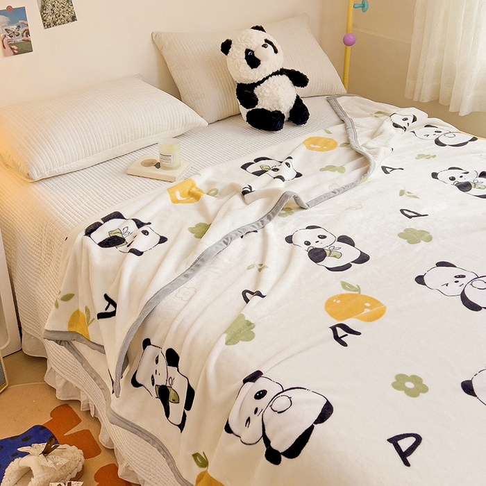 91家纺网 家纺一手货源 找家纺 启发毛毯 2025新款高克重双面牛奶绒盖毯 小熊猫