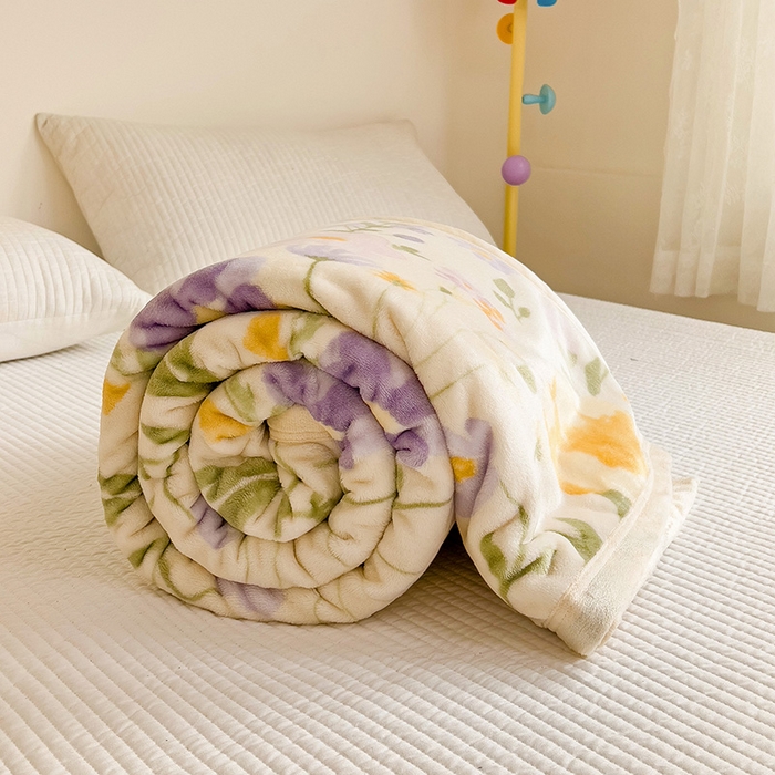 91家纺网 家纺一手货源 找家纺 启发毛毯 2025新款高克重双面牛奶绒盖毯 争艳花朵