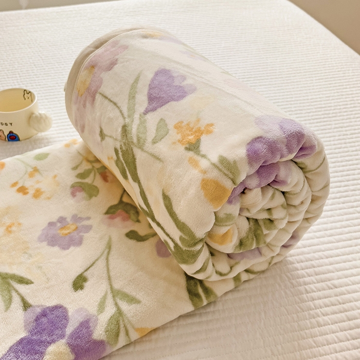 91家纺网 家纺一手货源 找家纺 启发毛毯 2025新款高克重双面牛奶绒盖毯 争艳花朵