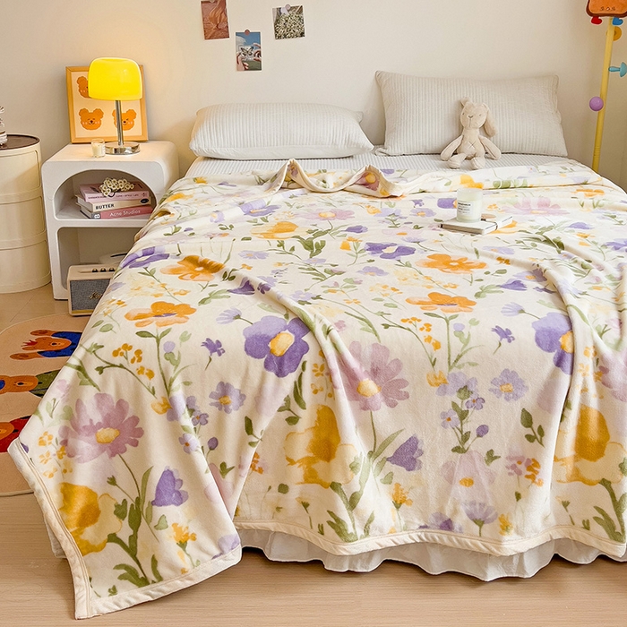 91家纺网 家纺一手货源 找家纺 启发毛毯 2025新款高克重双面牛奶绒盖毯 争艳花朵