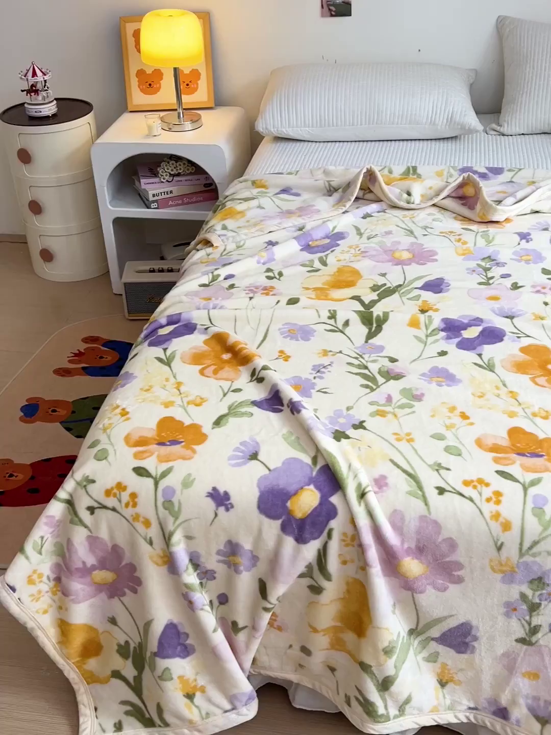 91家纺网 家纺一手货源 找家纺 启发毛毯 2025新款高克重双面牛奶绒盖毯 争艳花朵