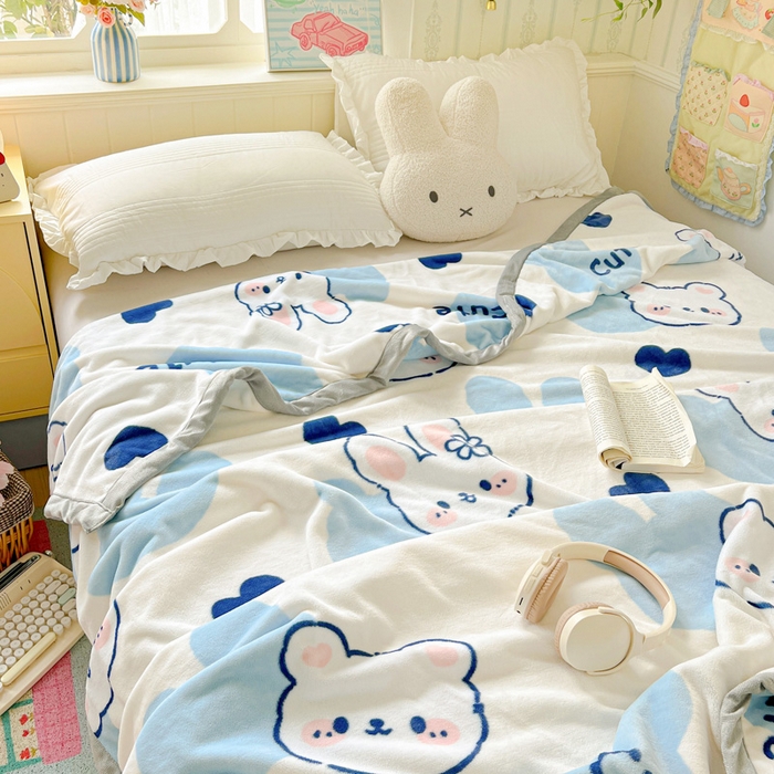 91家纺网 家纺一手货源 找家纺 启发毛毯 2025新款高克重双面牛奶绒盖毯 海盐兔兔