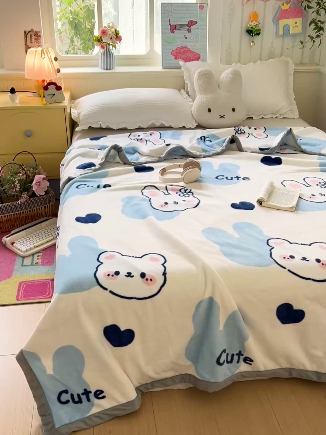 91家纺网 家纺一手货源 找家纺 启发毛毯 2025新款高克重双面牛奶绒盖毯 海盐兔兔