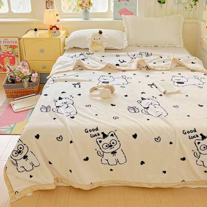 91家纺网 家纺一手货源 找家纺 启发毛毯 2025新款高克重双面牛奶绒盖毯 假日狗狗