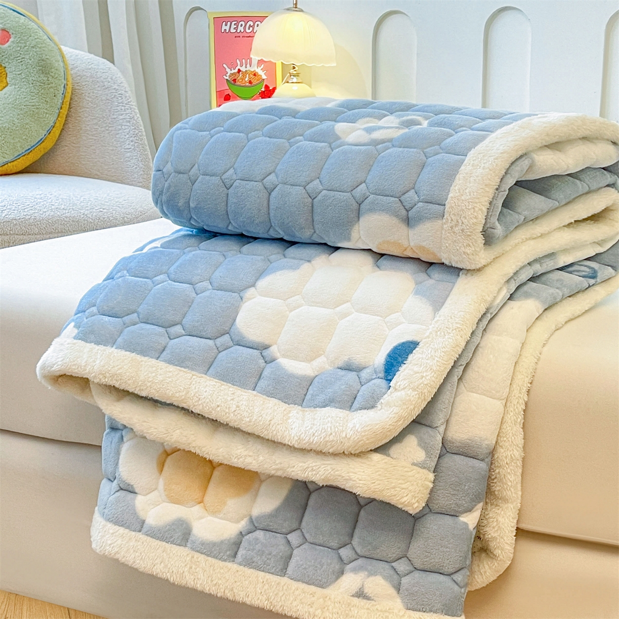 91家纺网 家纺一手货源 找家纺 雯豆家纺 2025新款加厚床垫床褥子牛奶绒床褥床护垫学生宿舍垫子铺底 牛奶绒床褥-爱心云