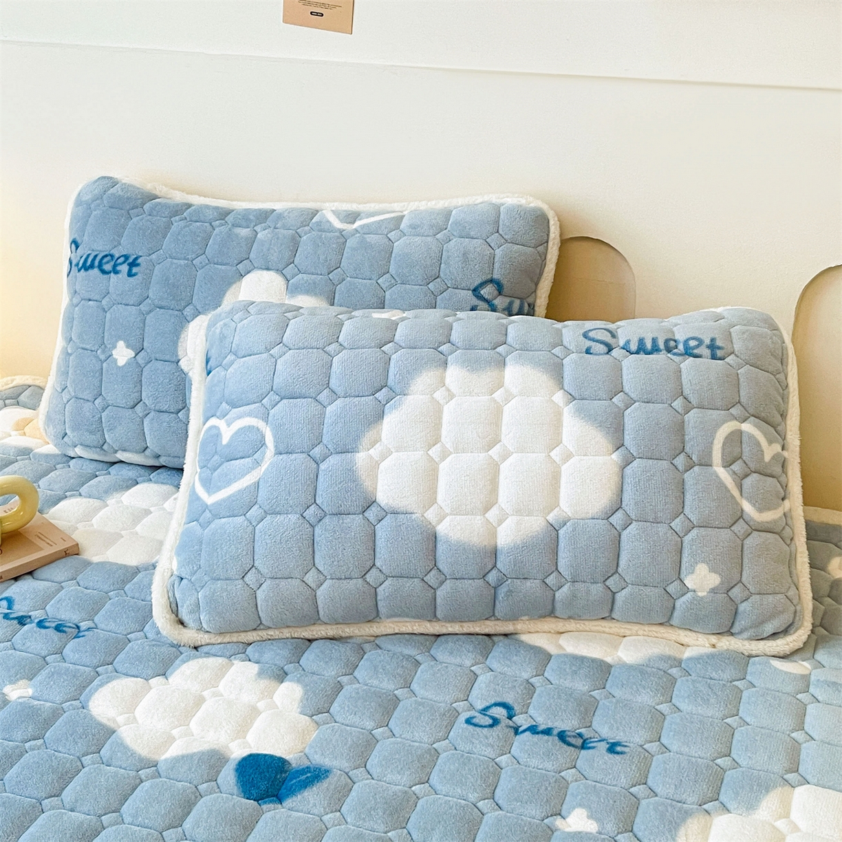 91家纺网 家纺一手货源 找家纺 雯豆家纺 2025新款加厚床垫床褥子牛奶绒床褥床护垫学生宿舍垫子铺底 牛奶绒床褥-爱心云