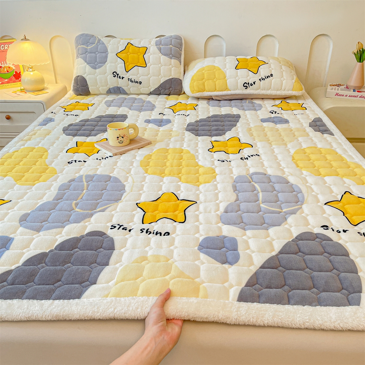 雯豆家纺 2025新款加厚床垫床褥子牛奶绒床褥床护垫学生宿舍垫子铺底 牛奶绒床褥-斑点星星