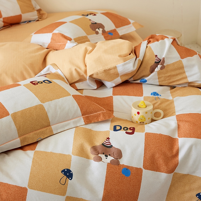 91家纺网 家纺一手货源 找家纺 梧桐树 2025新款100%全棉纯棉磨毛四件套-小清新系列 K01顽皮狗-桔