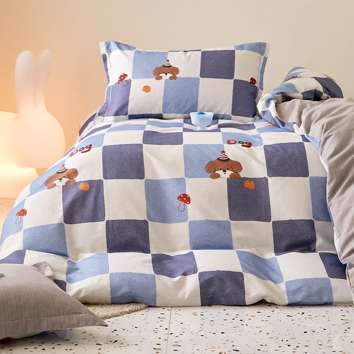 91家纺网 家纺一手货源 找家纺 梧桐树 2025新款100%全棉纯棉磨毛四件套-小清新系列 K02顽皮狗-蓝