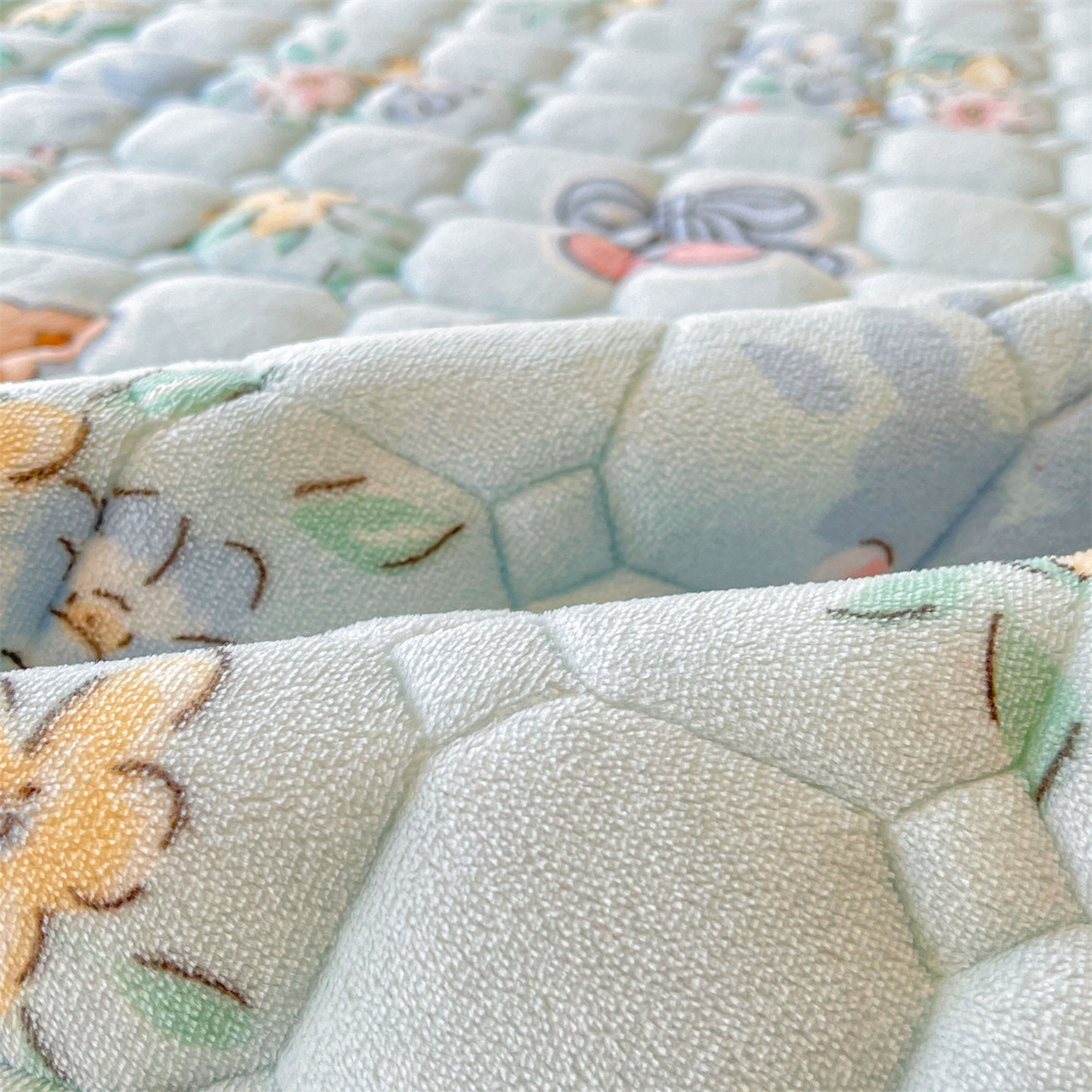 91家纺网 家纺一手货源 找家纺 雯豆家纺 2025新款加厚床垫床褥子牛奶绒床褥床护垫学生宿舍垫子铺底 牛奶绒床褥-多彩生活