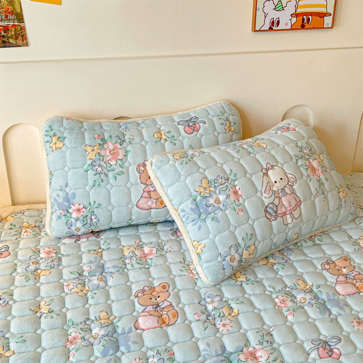 91家纺网 家纺一手货源 找家纺 雯豆家纺 2025新款加厚床垫床褥子牛奶绒床褥床护垫学生宿舍垫子铺底 牛奶绒床褥-多彩生活