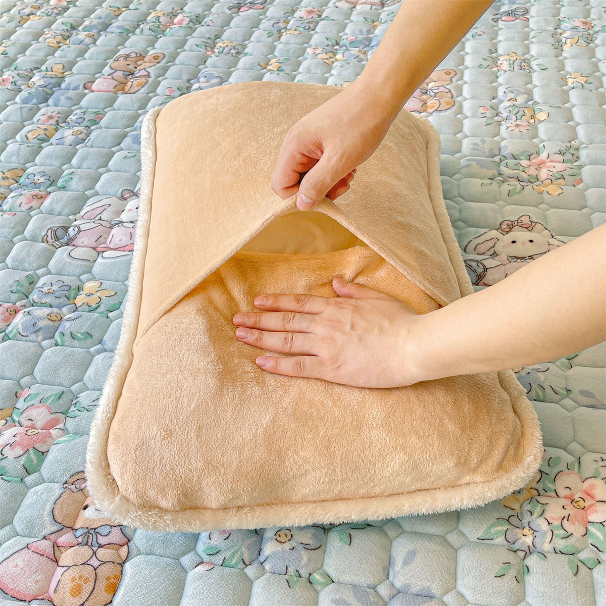 91家纺网 家纺一手货源 找家纺 雯豆家纺 2025新款加厚床垫床褥子牛奶绒床褥床护垫学生宿舍垫子铺底 牛奶绒床褥-多彩生活