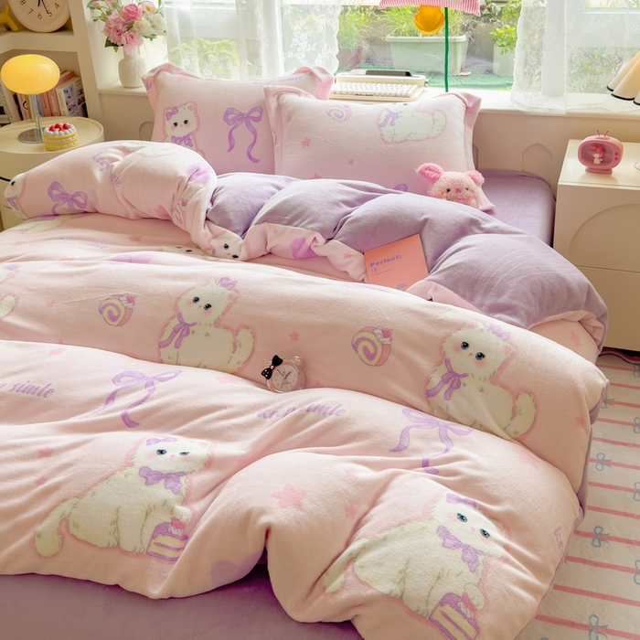 91家纺网 家纺一手货源 找家纺 （总）丝羽坊 2025新款200克加厚小清新牛奶绒床单款 床笠款四件套 被套