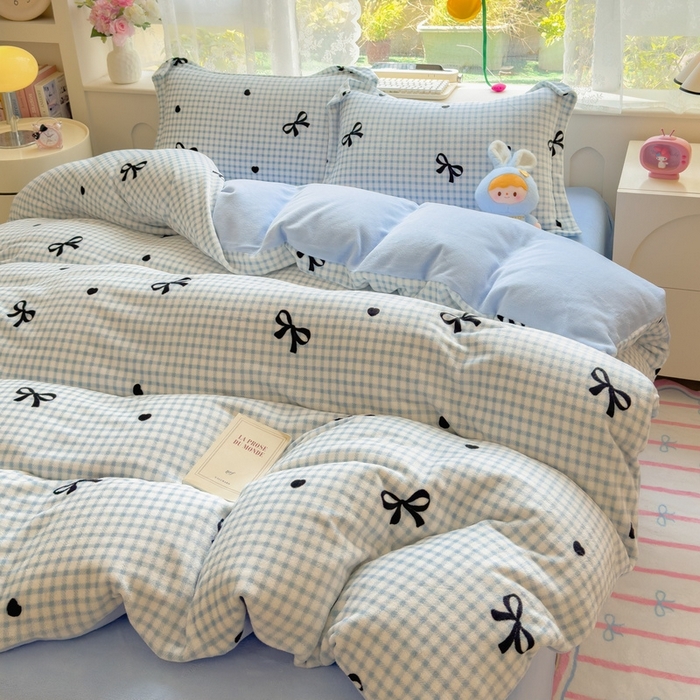 91家纺网 家纺一手货源 找家纺 （总）丝羽坊 2025新款200克加厚小清新牛奶绒床单款 床笠款四件套 被套