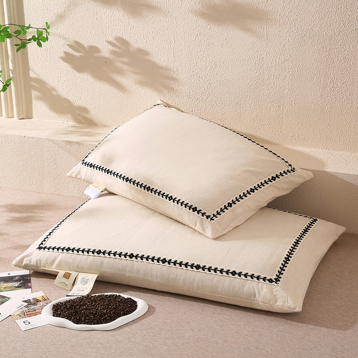 91家纺网 家纺一手货源 找家纺 （总）蔻眠 山屿清梦棉麻刺绣荞麦护颈枕芯亚麻全荞麦壳成人枕头