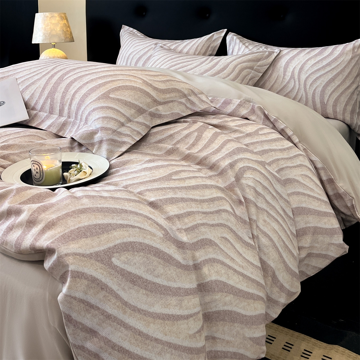 91家纺网 家纺一手货源 找家纺 笙意家纺 2025新款A类全棉纯棉磨毛刺绣印花四件套 湖光