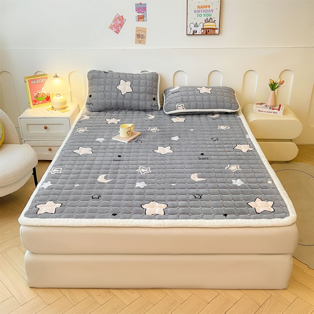 91家纺网 家纺一手货源 找家纺 雯豆家纺 2025新款加厚床垫床褥子牛奶绒床褥床护垫学生宿舍垫子铺底 牛奶绒床褥-满天星