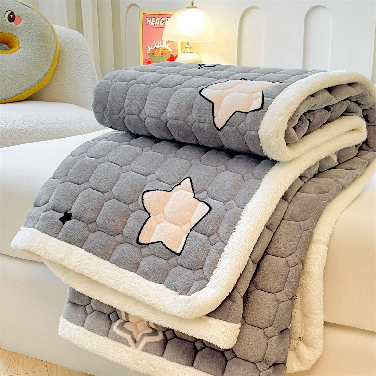 91家纺网 家纺一手货源 找家纺 雯豆家纺 2025新款加厚床垫床褥子牛奶绒床褥床护垫学生宿舍垫子铺底 牛奶绒床褥-满天星