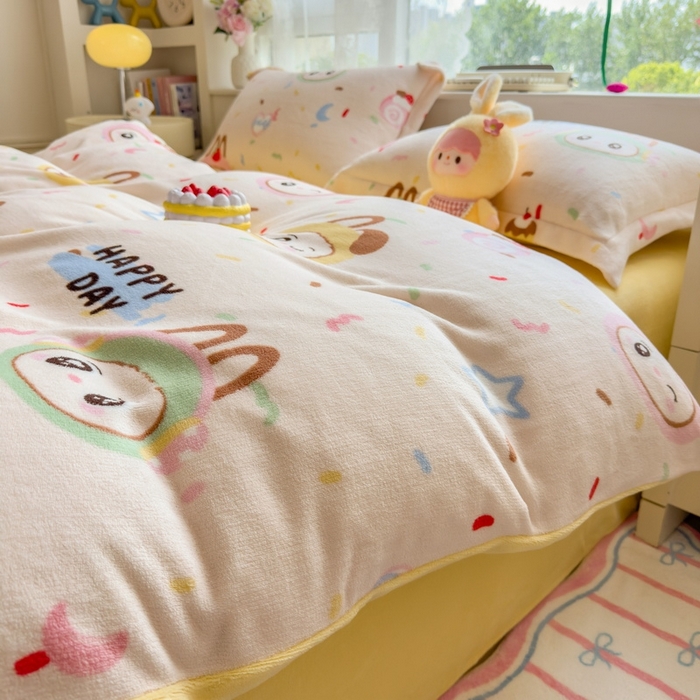 91家纺网 家纺一手货源 找家纺 （总）丝羽坊 2025新款200克加厚小清新牛奶绒床单款 床笠款四件套 被套