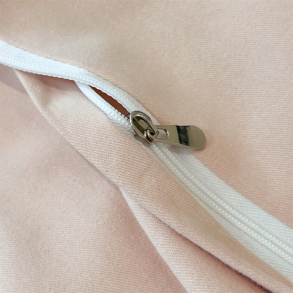 91家纺网 家纺一手货源 找家纺 笙意家纺 2025新款A类全棉纯棉磨毛刺绣印花四件套 米娅