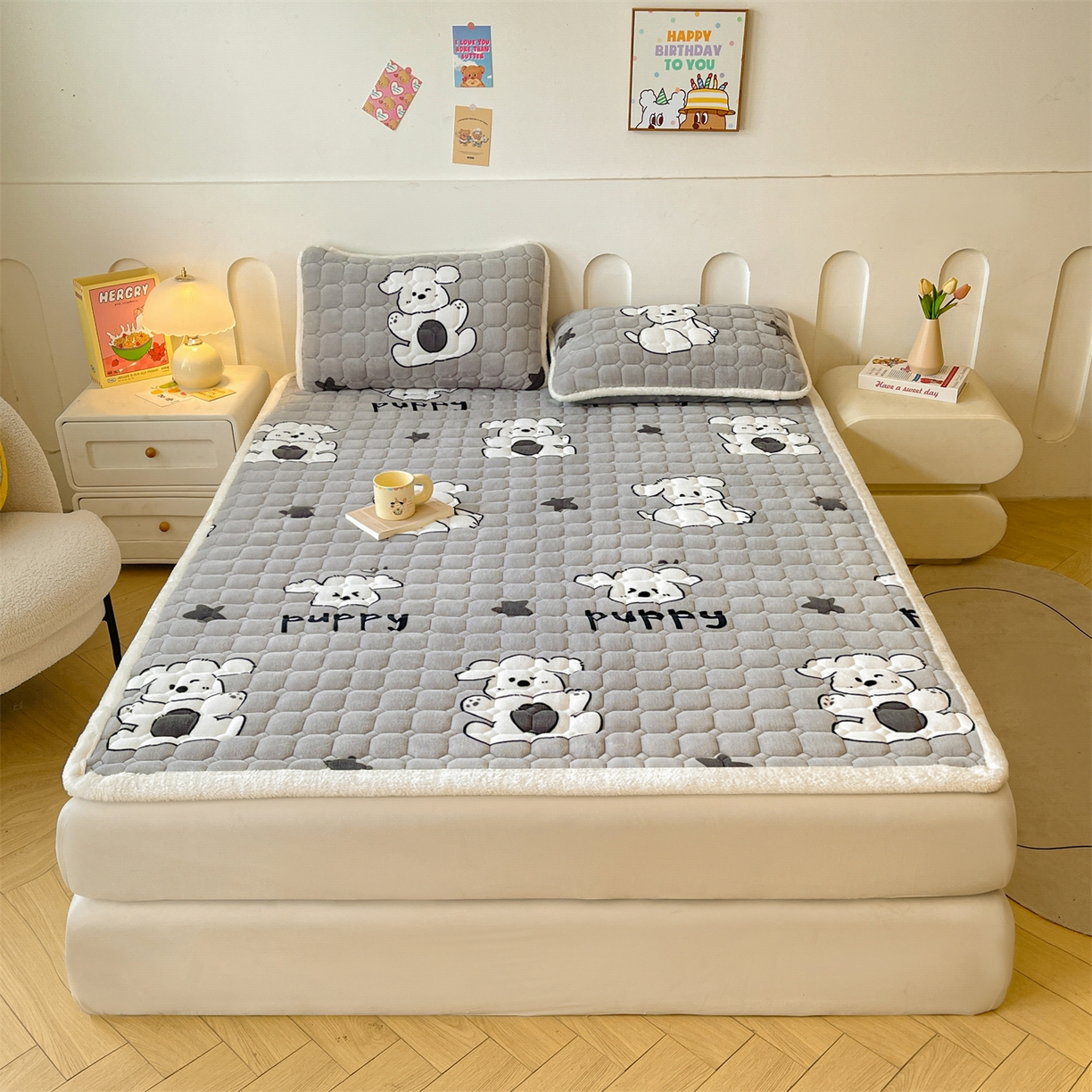 91家纺网 家纺一手货源 找家纺 雯豆家纺 2025新款加厚床垫床褥子牛奶绒床褥床护垫学生宿舍垫子铺底 牛奶绒床褥-皮皮狗