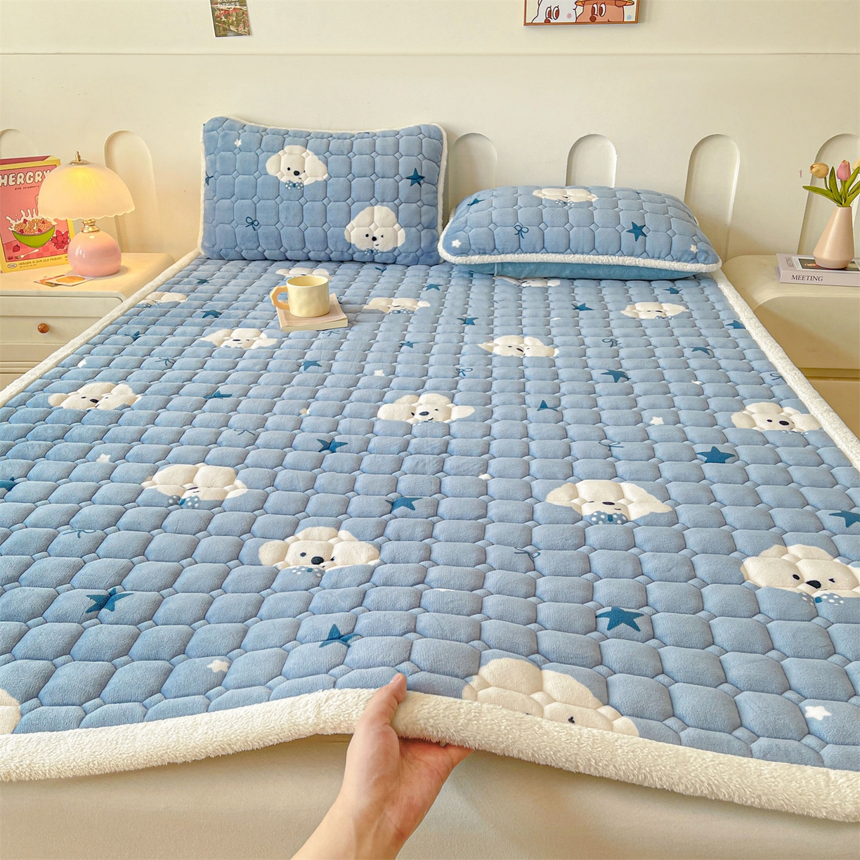 雯豆家纺 2025新款加厚床垫床褥子牛奶绒床褥床护垫学生宿舍垫子铺底 牛奶绒床褥-星空小狗