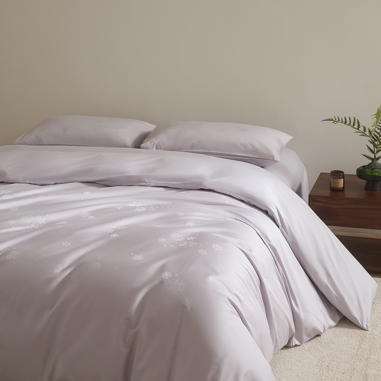 ONE TWO ONE 121 2025新款高支高密长绒棉高端贡缎精工提花（小cr ）四件套-雪落绒花系列【提供买家秀】 雪落绒花-烟紫