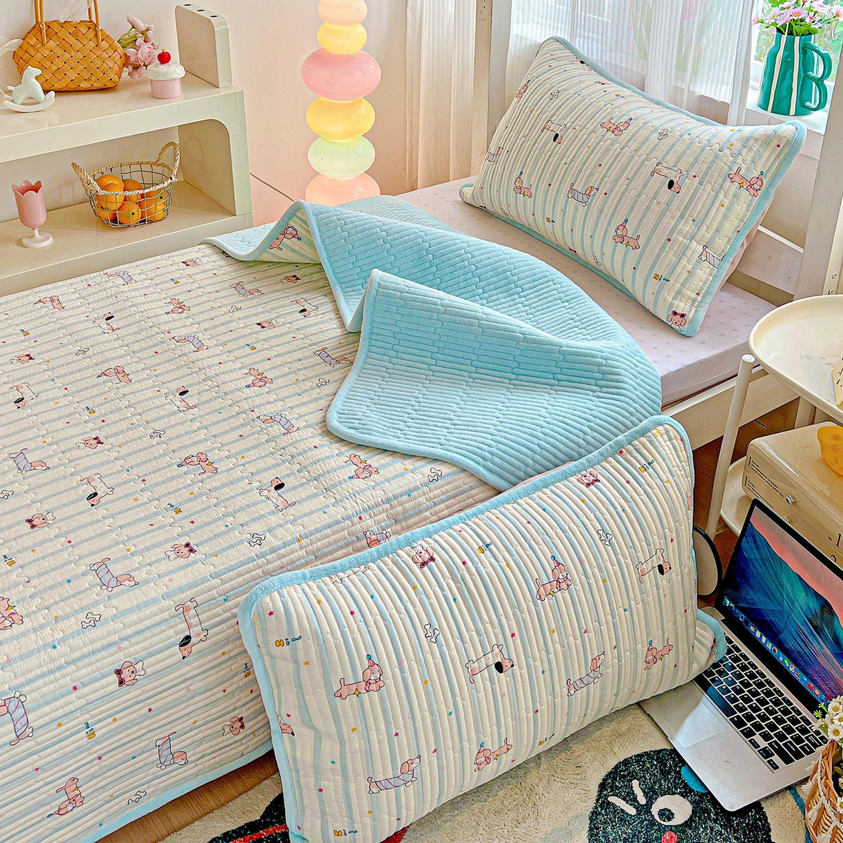 91家纺网 家纺一手货源 找家纺 恒尚居 2025新款学生床盖纯棉牛奶绒 正反两用夹棉床单床垫-秋冬款 四季通用-系列二 机灵旺仔【A纯棉-B宝宝绒】